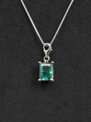 Linear Emerald Pendant – Radiant Green Rectangle Stone Pendant for Men & Women